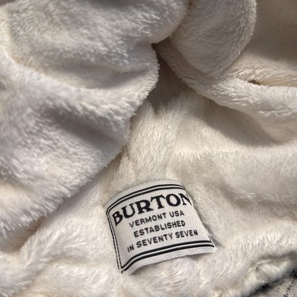 Burton plush fleece lined trapper hat - ivory with various color specs - Picture 4 of 4